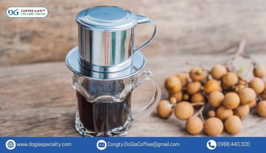 Nên Pha Cà Phê Bằng Phin Nhôm Hay Inox Sẽ Ngon Hơn? | Việc truyền và giữ nhiệt của 2 loại phin khác nhau cực kỳ rõ rệt.