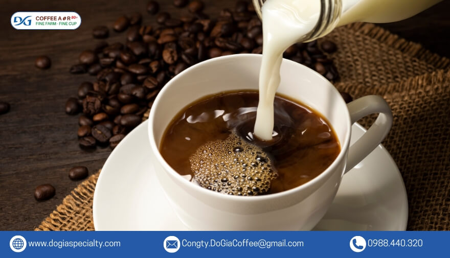 Vị đắng nhẹ truyền thống cùng hương thơm thoang thoảng của cà phê.
