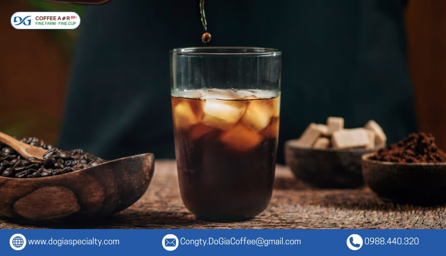 Cold Brew Coffee được sử dụng nước lạnh thay vì nước nóng để pha cà phê